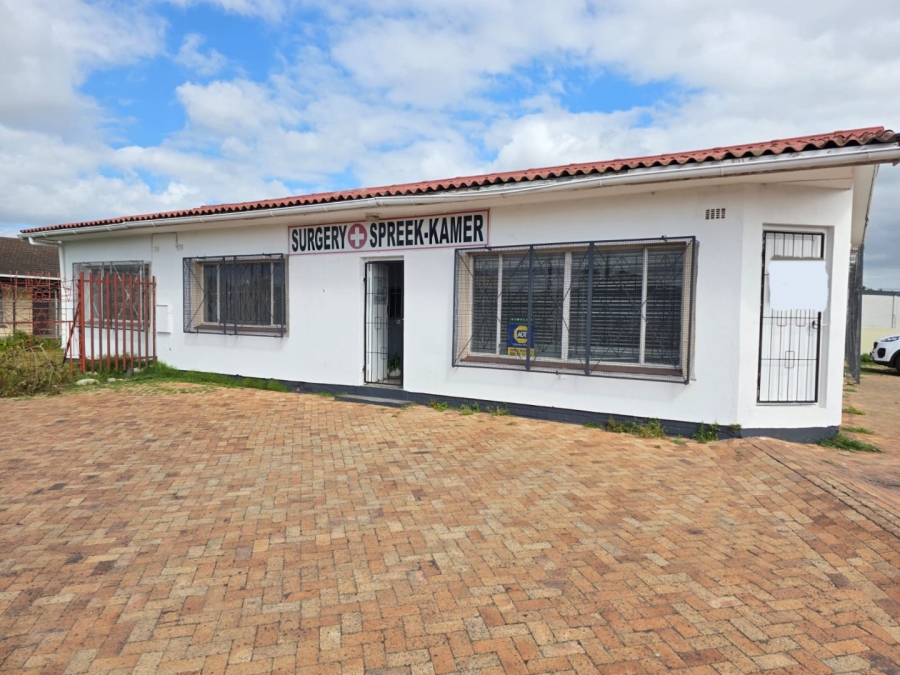 Commercial Property for Sale in Ravensmead Western Cape